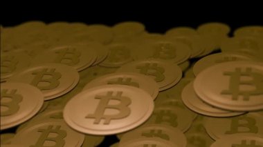 Siyah arkaplanda altın bitcoin yığını.