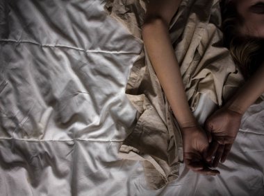 women's hands on a white background on the bed style background screensaver picture decor nostalgia romance picture for classical music