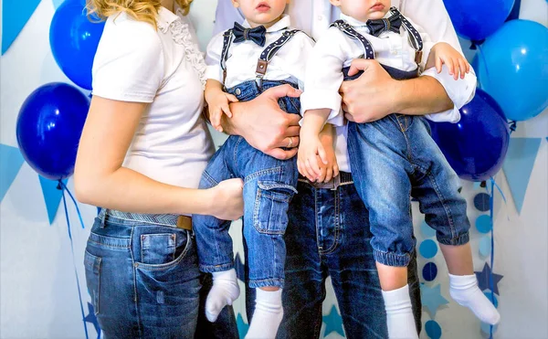 Irmãos Gêmeos Bodysuit Branco Seu Primeiro Aniversário Decoração Outono — Fotografia de Stock