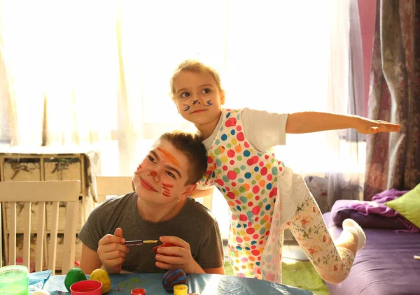 Funny Kids Stained Faces Having Fun Home Kitchen Brother Little — Stock Photo, Image