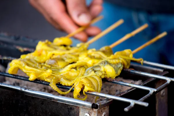 Grilled squid tentacles — Stock Photo, Image