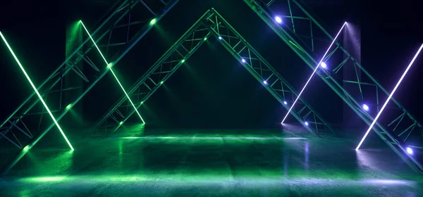 Neon brilhante triângulo verde azul metal construção concreto Tun — Fotografia de Stock