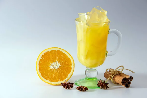 Cocktail Orange Juice Ice Glass Goblet Slice Orange Cinnamon Anise — Stockfoto