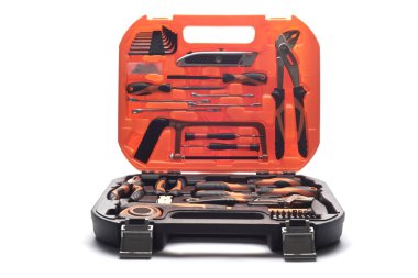 araç kutusu beyaz arkaplanda izole edildi