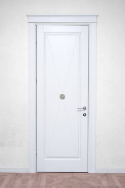 Beyaz iç kapılar