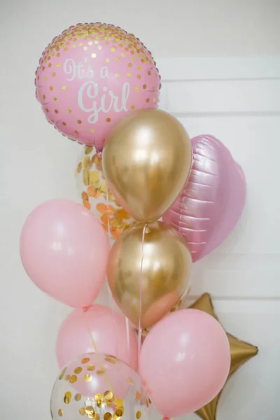 Pink and golden balloons with text \