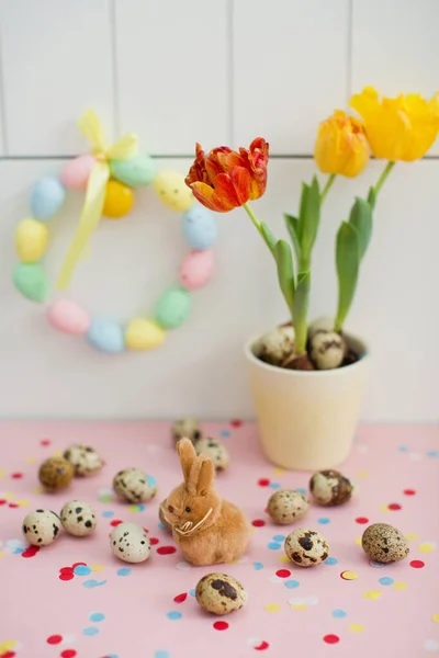 Easter Wreath Bunny Quail Eggs Tulips Flower Pot Easter Decorations — Stock Photo, Image