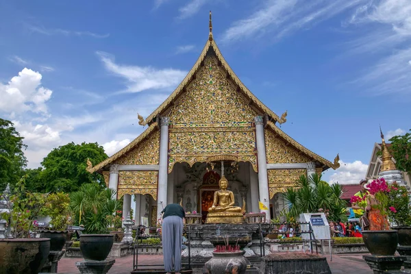 Wat Chedi Luang, la antigua ciudad de Chiang Mai, Tailandia —  Fotos de Stock