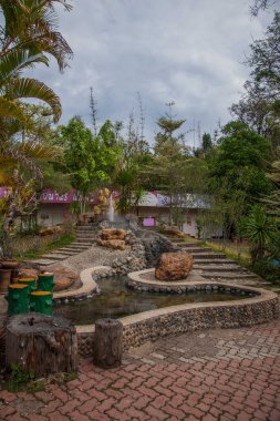 Tayland'ın Chiang Rai açık - hava kaplıca kaplıca resort.