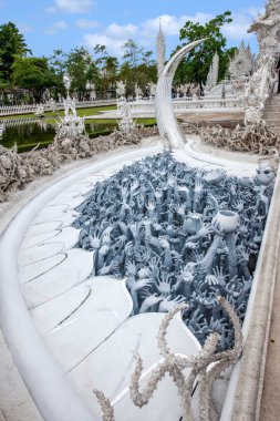 Taibei Chiang Rai Beyaz Tapınak olduğunu olarak da bilinir: uzun Kun Tapınağı, Temple Emmanuel veya Beyaz Ejder Tapınağı (Wat Rong Khun)