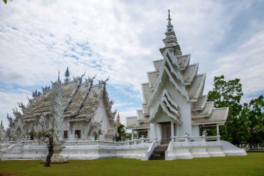 Taibei Chiang Rai Beyaz Tapınak olduğunu olarak da bilinir: uzun Kun Tapınağı, Temple Emmanuel veya Beyaz Ejder Tapınağı (Wat Rong Khun)