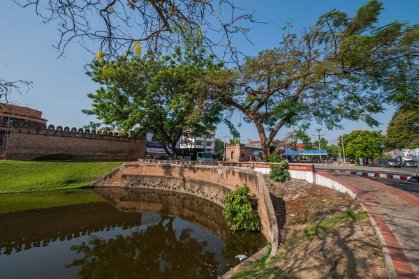 Antigua muralla de Chiang Mai, Tailandia — Foto de Stock