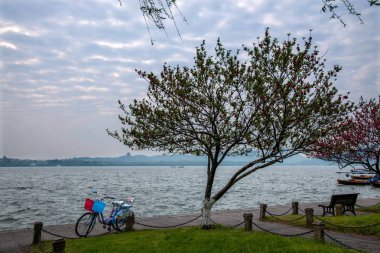 ÇİN HANGZHOU BATI GÖLÜ