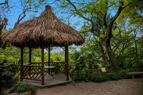 Hangzhou West Lake västra Lengyin byrå — Stockfoto