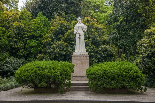 Hangzhou Δυτική Λίμνη Qiu Qiu τάφος — Φωτογραφία Αρχείου