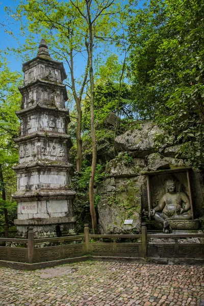 Hangzhou Lingyin Tapınağı Kilai Cliff heykeli — Stok fotoğraf