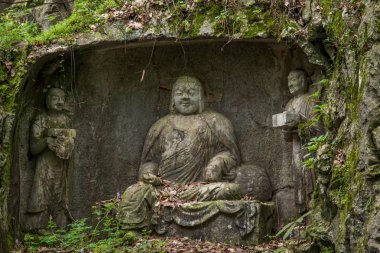 Hangzhou Lingyin Tapınağı Kilai Cliff heykeli