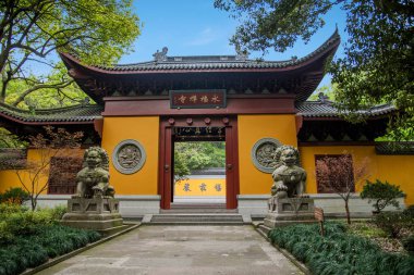 Hangzhou ünlü tapınağı---Yongfu Tapınağı