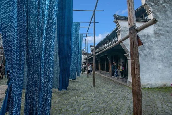 Jiaxing wuzhen east gate hongyuan thai färben — Stockfoto