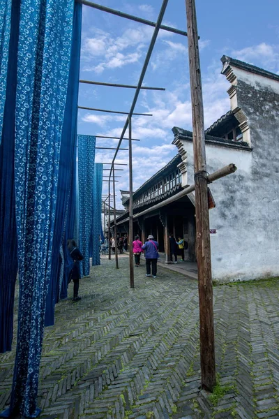 Jiaxing wuzhen east gate hongyuan thai färben — Stockfoto