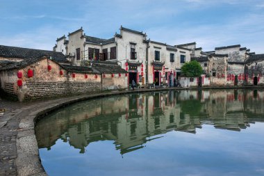Anhui Yixian Hongcun bataklık üzerinde