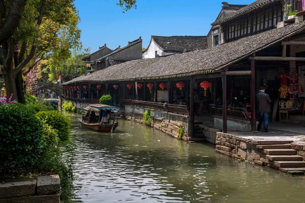 Cidade de Suzhou, a antiga cidade de Lu pontes pessoas — Fotografia de Stock