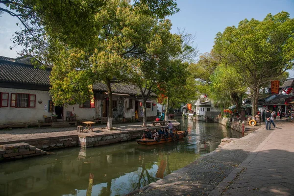 Wujiang City with the ancient town of small bridges people