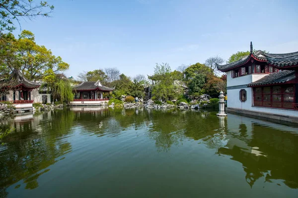 Wujiang City avec l'ancienne ville de Pearl Tower Garden pavillon de rocaille — Photo