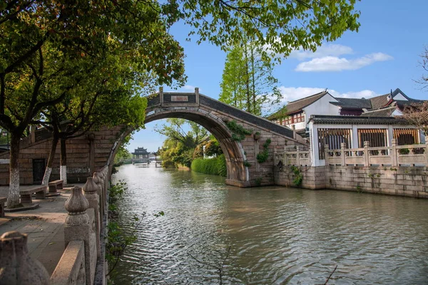 Suzhou Hanshan Rozciągacz ogród Jiangcun Bridge — Zdjęcie stockowe