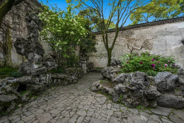 Klassischer Garten in Suzhou — Stockfoto