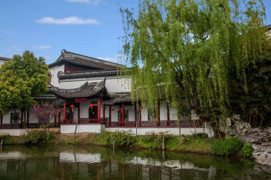 Suzhou Dingyuan bahçe su pavilion
