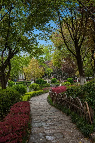 Suzhou Dingyuan Garden Trail Stockbild