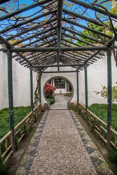 Suzhou Duguan Bahçe Bahçe yollar