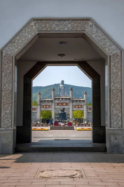 Wuxi Lingshan groot Buddha natuurgebied Lingshan Boeddha Boeddha Bodhi Laan poort gebouw — Stockfoto