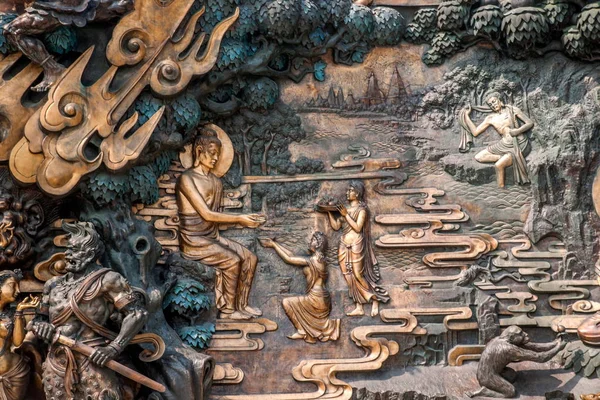 Wuxi lingshan große buddha landschaftlich reizvolle Gegend "down magic into the road" großformatige Kupferskulptur — Stockfoto