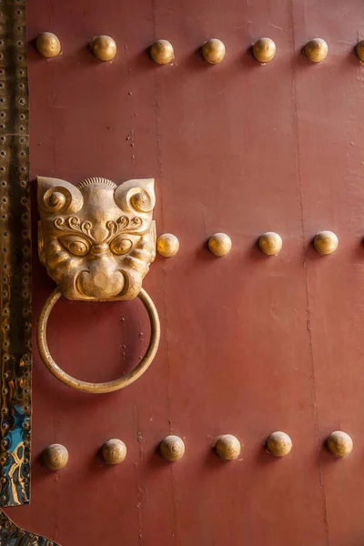 ドアの宮殿の太湖 Xiandao 陵暁無錫太 Yuantouzhu — ストック写真