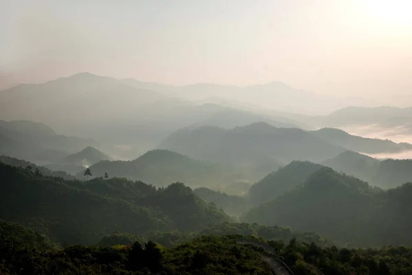 Jiangxi Wuyuan Shicheng mountains — Stock Photo, Image