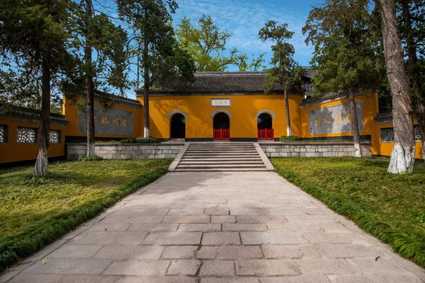 Yangzhou Daming Temple Hill stadspoort toren — Stockfoto