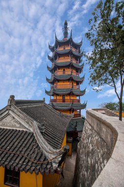 Jiangsu Zhenjiang Jinshan Tapınağı Cixi Kulesi