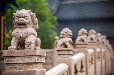 Zhenjiang Jinshan Dinghui tapınak taş köprüsü