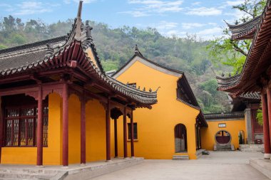 Zhenjiang Jinshan Dinghui Tapınağı