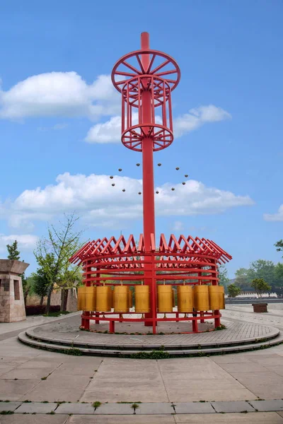 Jiangsu Zhenjiang Jinshan tempio Guanyin Square — Foto Stock