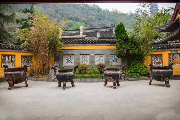 Zhenjiang Jinshan Dinghui Temple — Stockfoto