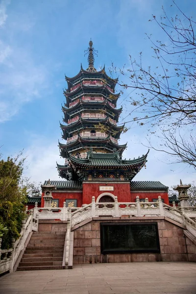 Zhenjiang Jinshan Dinghui chrám milionů pagoda — Stock fotografie