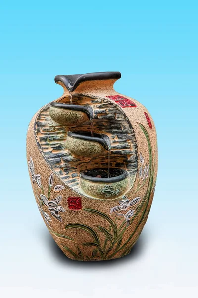 Zhenjiang Xijin cruzar las calles de las artes y artesanías olla de porcelana de agua —  Fotos de Stock