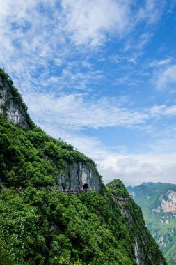 Chongqing Yunyang Longtan ulusal jeolojik Park Kanyon ılık