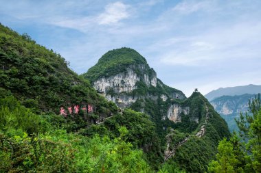 Chongqing Yunyang Longtan ulusal jeolojik Park Kanyon ılık
