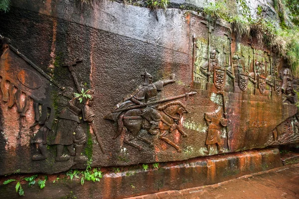 Sichuan Shannan bambusové moře oblast třicet šest velký kámen řezba — Stock fotografie