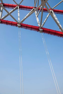 Chongqing Chaotianmen Yangtze Nehri Köprüsü kavisli çelik demetinin destek