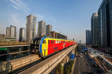 Chongqing kentsel raylı Transit hat 3 altın çocuk bölümü